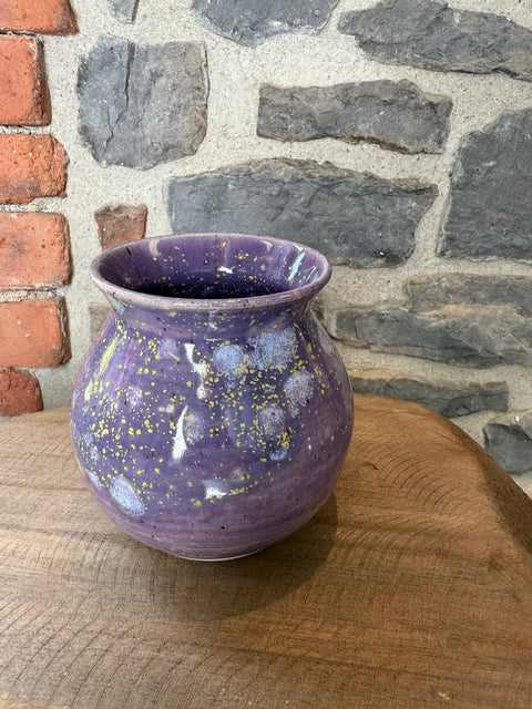 Grand Mama Vase