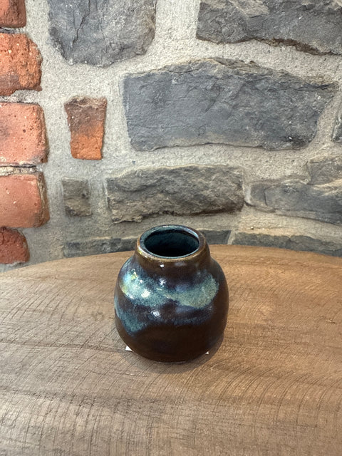 Mama Vase Collection