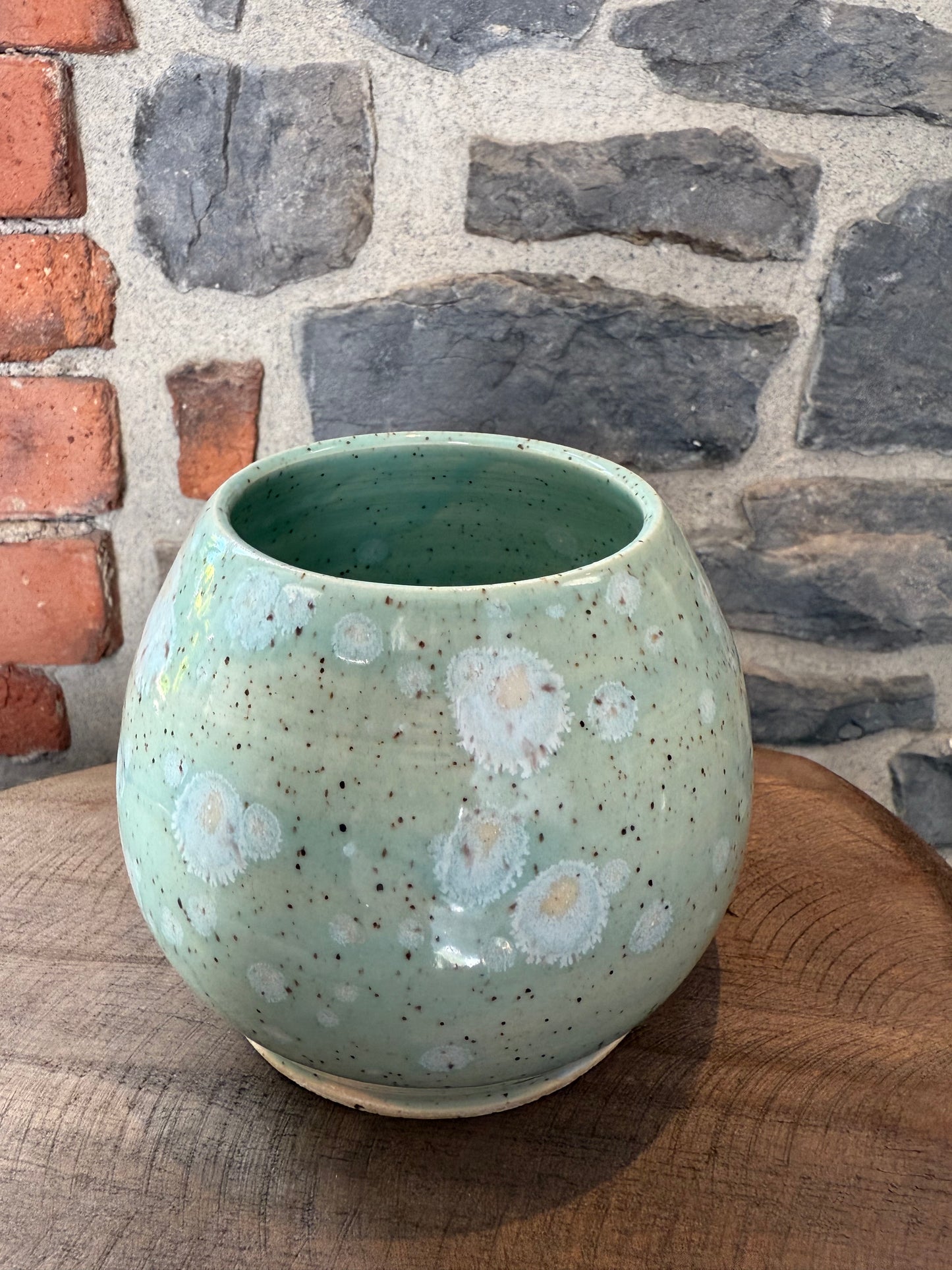 Grand Mama Vase