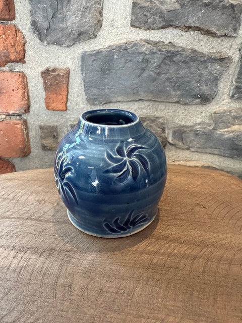 Mama Vase Collection