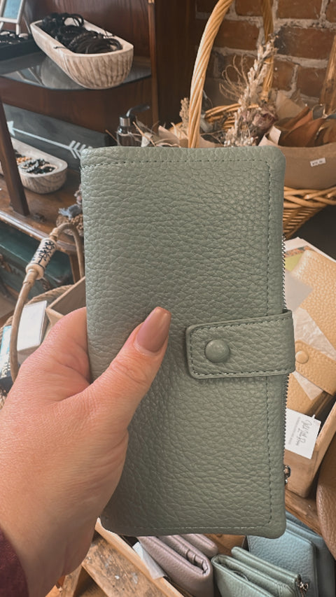 Charming Compact Wallet