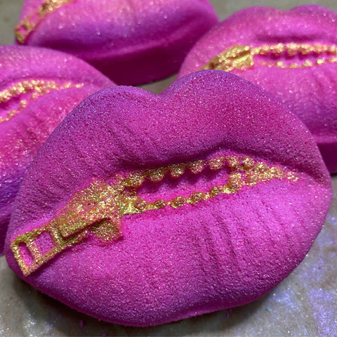 Inspiration Soap Co. - Zip Your Lips Bath Bomb