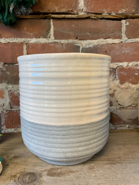 Large ceramic pot
