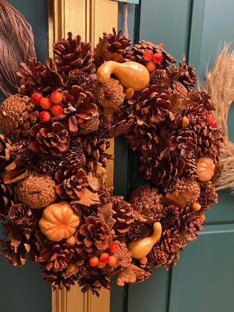 Pinecone decor wreath